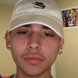 Meet your Posher, Alvarez